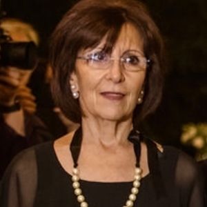 Meet your Posher, Carol